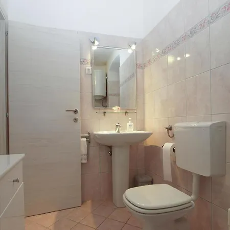 Apartment Fuer 2 Personen Ca 35 Qm In Fazana, Istrien Istrische Riviera *