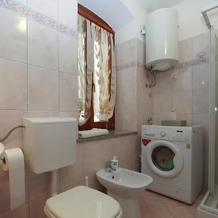 Apartment Fuer 2 Personen Ca 35 Qm In Fazana, Istrien Istrische Riviera Fazana